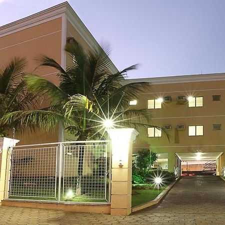 Hotel Jaguar อูเบราบา ภายนอก รูปภาพ
